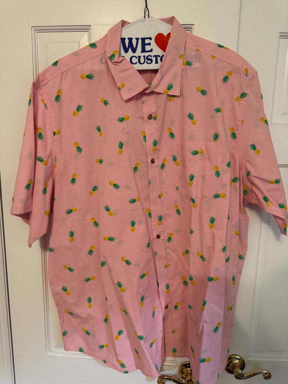Old Navy Vintage Pink Pineapple Everyday Button Down Shirt XXXL Tall.